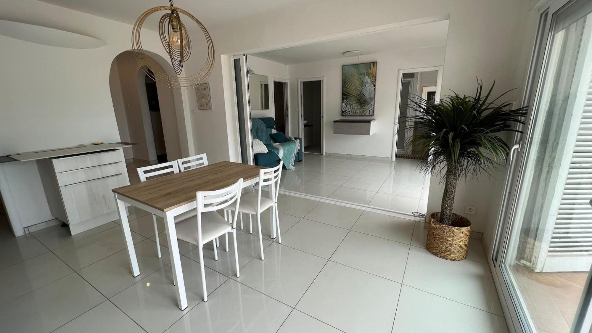 Precioso Apartamento Moderno En Primera Linea Del Mar Av-11 Rosas Exterior foto
